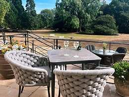 Taplow House Hotel