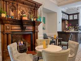 Taplow House Hotel