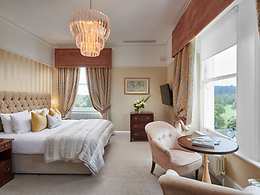 Lake View Double room, The Belsfield