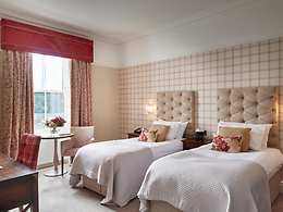 Classic Twin room, The Belsfield