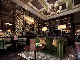 The Bonham Hotel