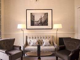 The Bonham Hotel