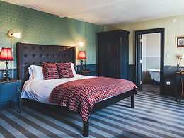 Executive room, The Crown and Thistle