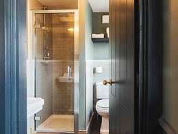 Double room, The Crown and Thistle