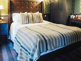 Double room, The Crown and Thistle