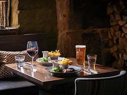 The Inn restaurant, The Beeley Inn
