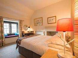 Classic room, The Devonshire Arms at Beeley