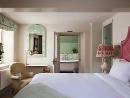 Spacious Double room, The Beeley Inn