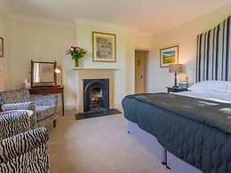 The Devonshire Arms at Beeley