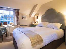 Petite Double room, The Devonshire Arms at Pilsley