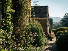 The Devonshire Arms Hotel