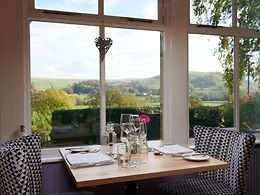 The Fell Restaurant restaurant, The Devonshire Fell Hotel