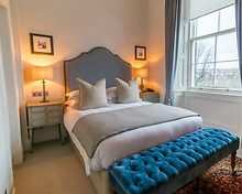 The House Superior room