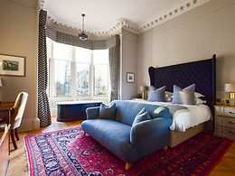 Roseate Junior room, The Dunstane Houses