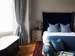 Roseate Junior room, The Dunstane Houses