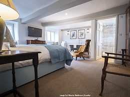 Eastbury Cottage room, The Eastbury Hotel & Spa