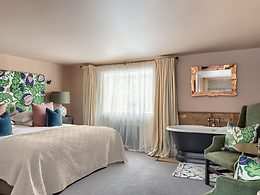 Luxury room, The Falstaff Hotel