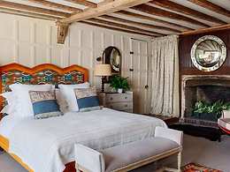 The Falstaff Hotel