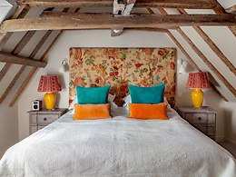 The Falstaff Hotel