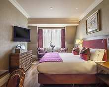 Classic room, The Roseate Reading