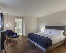 Junior room, The Roseate Reading