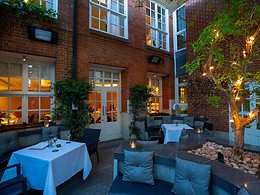 The Bar & Secret Garden restaurant, The Roseate Reading