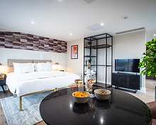 One-Bed Apartment with Terrace room, The Gresham Aparthotel