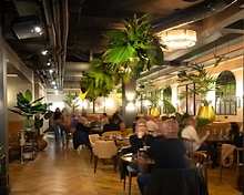 Black Iron Social restaurant, The Gresham Aparthotel