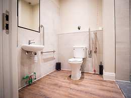 Adapted Two bed Apartment room, The Gresham Aparthotel