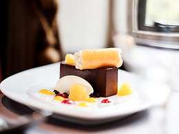 The Beaufort Restaurant restaurant, The Hare and Hounds