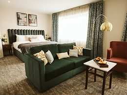 The Hillbrook Hotel