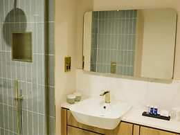 Accessible Studio room, The Hillbrook Hotel