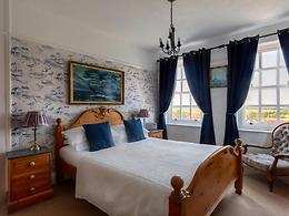Medium room, The Hope Anchor Hotel