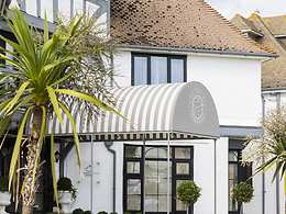 The Relais Cooden Beach