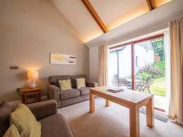 Villa Gallery with Hot Tub room, The Valley Cornwall