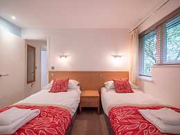Beacon room, The Valley Cornwall