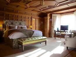 Luxury Hall Feature room, The Wood Norton
