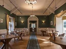Tyddyn Llan Country Hotel