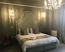 Premium Super King room, Welbeck Manor Hotel