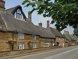 Wroxton House