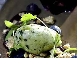 The Hearty Hedgehog restaurant, Wroxton House